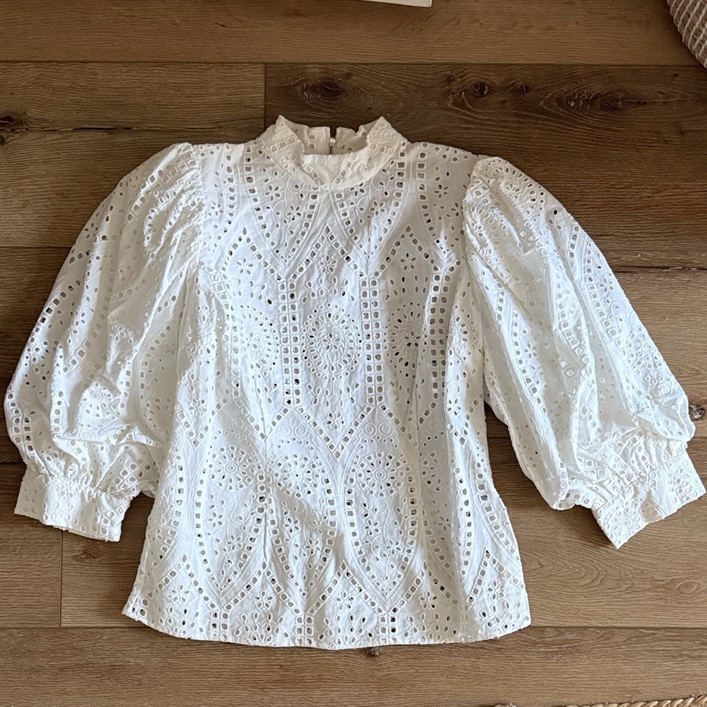 GANNI NWOT White Eyelet Blouse